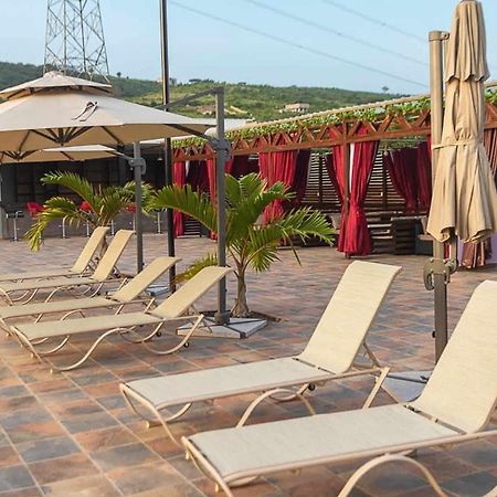 The Platinum Bay Hotel Birekuso Extérieur photo