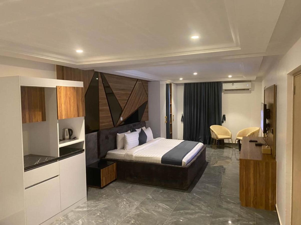 The Platinum Bay Hotel Birekuso Extérieur photo